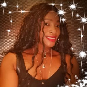 Meet your Posher, Bella